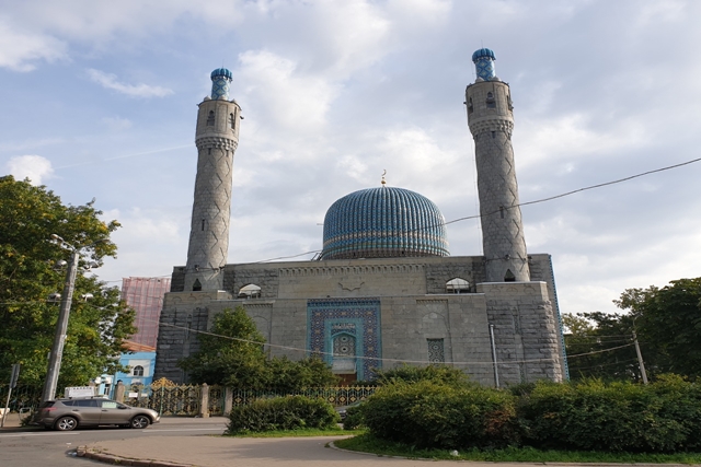 Jejak Sukarno di Masjid Biru, St. Petersburg